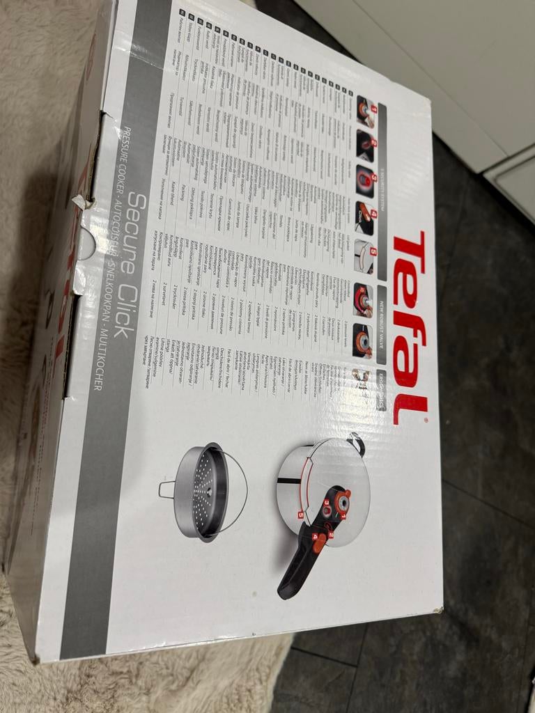 Nieuwe Tefal Secure Click Snelkookpan - 6L, Kookpan of Snelkookpan, Inductieplaat, Nieuw, Ophalen of Verzenden