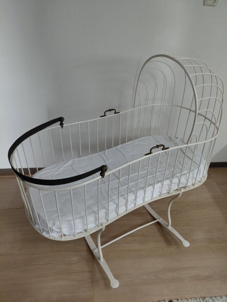 Antieke wieg, Kinderen en Baby's, Babywiegjes en Ledikanten, Ophalen, Gebruikt, Wieg