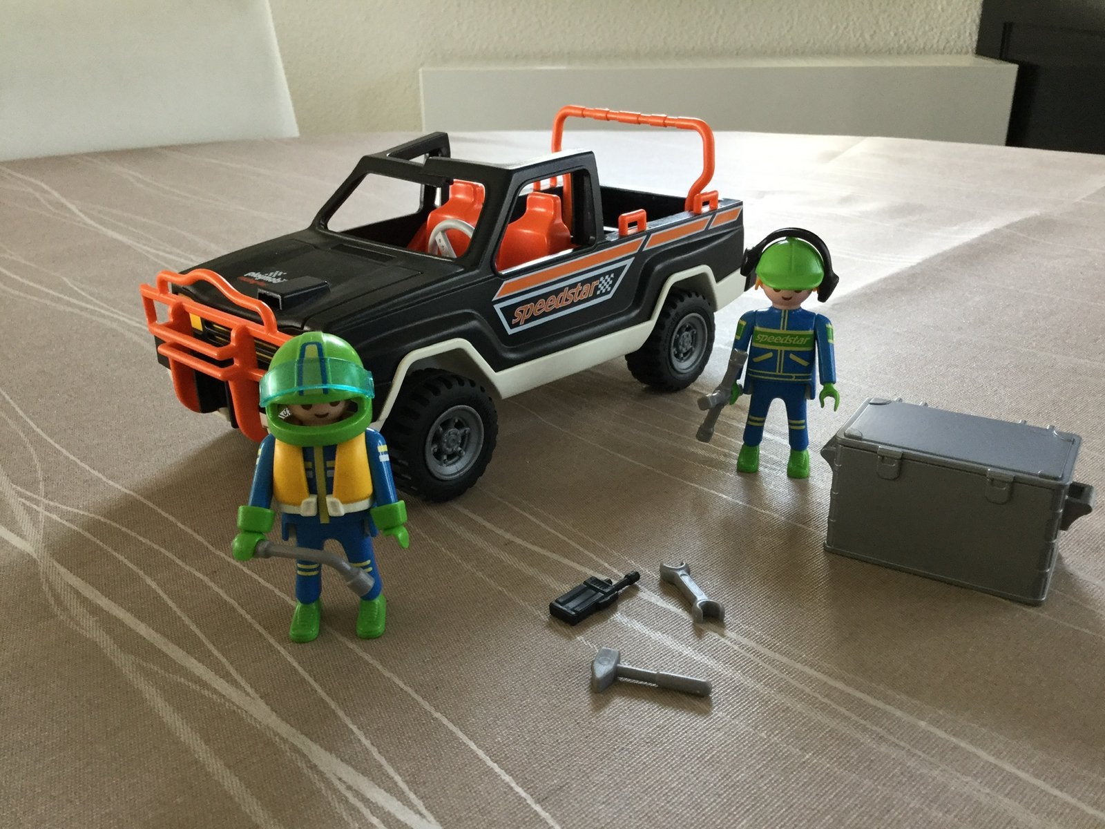 Playmobil stoere terreinwagen., Kinderen en Baby's, Speelgoed | Playmobil, Ophalen of Verzenden, Zo goed als nieuw
