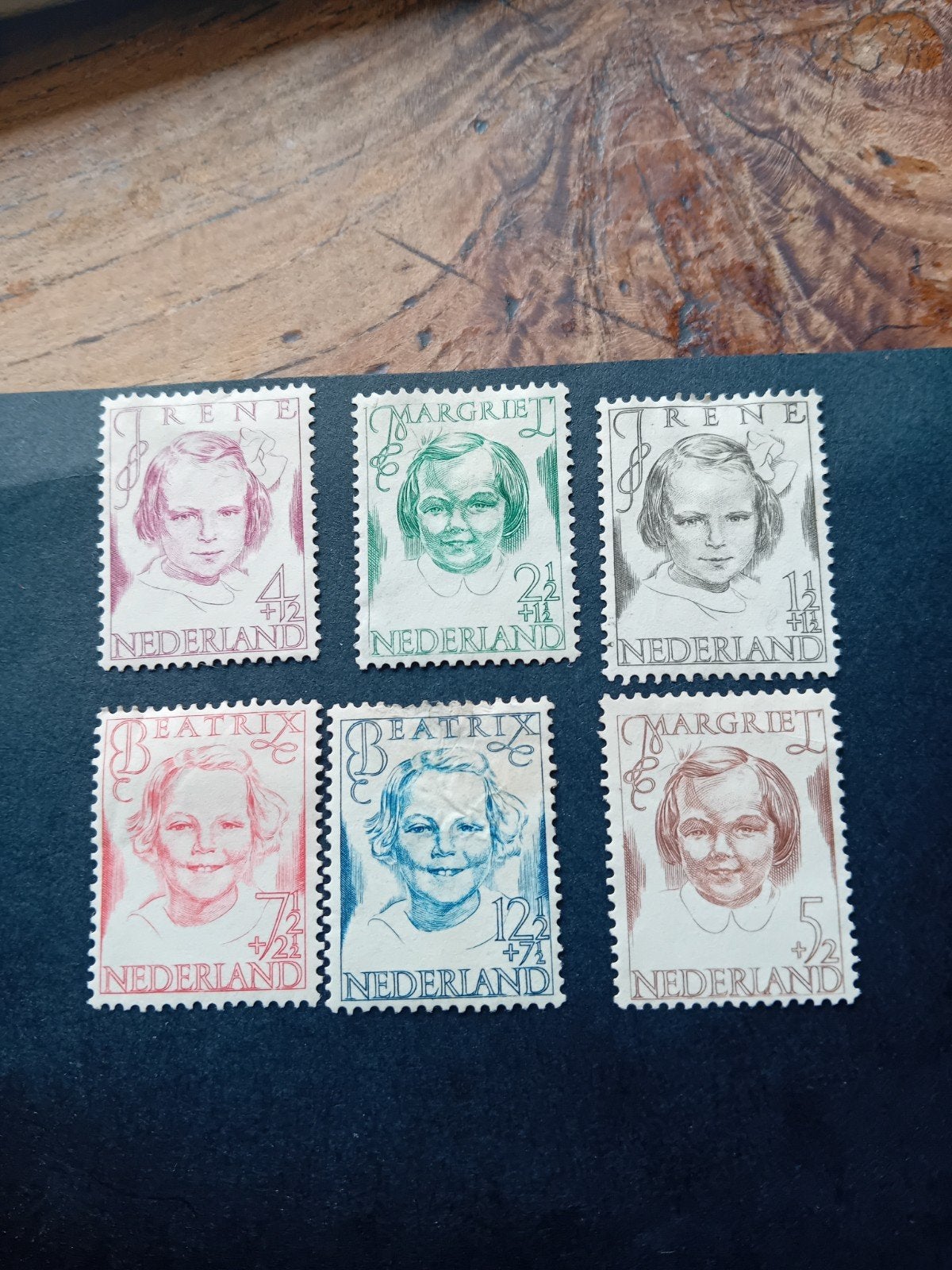 Nederlandse postzegels met kinderportretten (1940-1945), Postzegels en Munten, Postzegels | Nederland, Ophalen of Verzenden, Na 1940