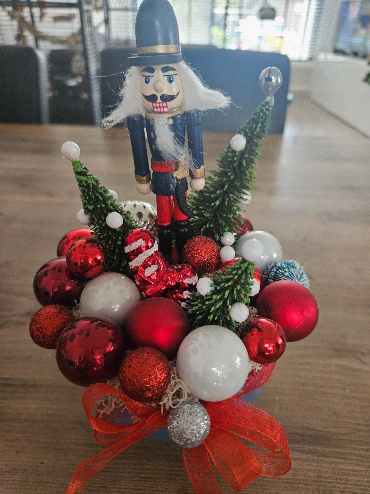Notenkraker Kerst, Diversen, Ophalen