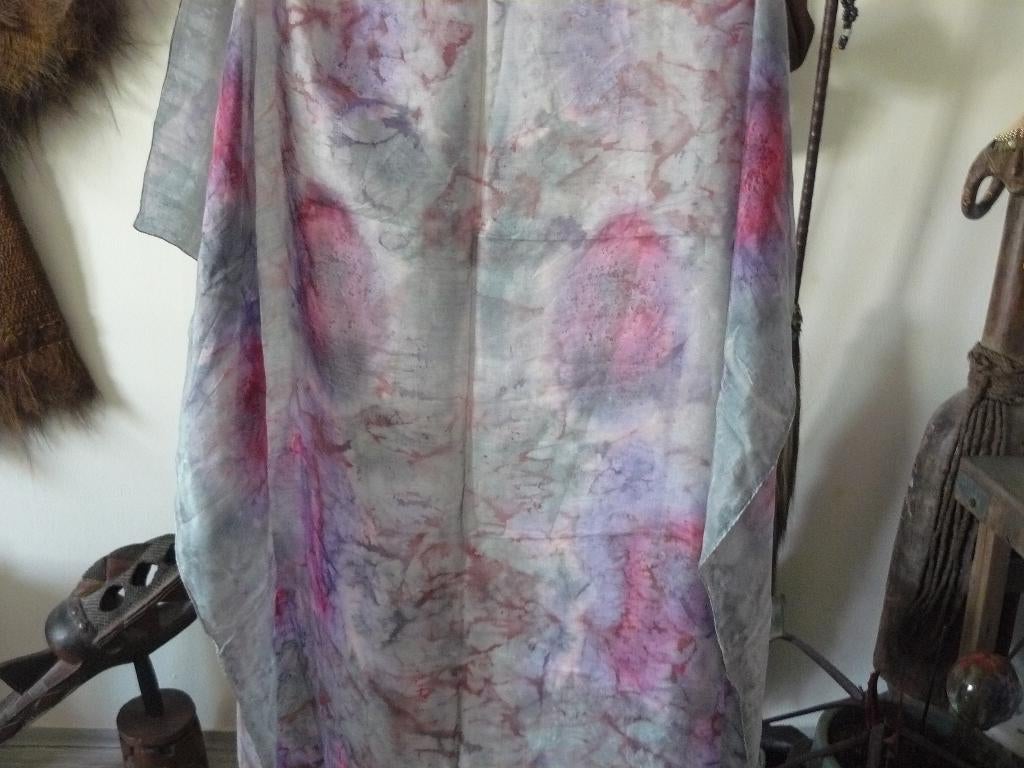 zijde sjaal, Kleding | Dames, Mutsen, Sjaals en Handschoenen, Ophalen of Verzenden, Zo goed als nieuw, Maat 46/48 (XL) of groter