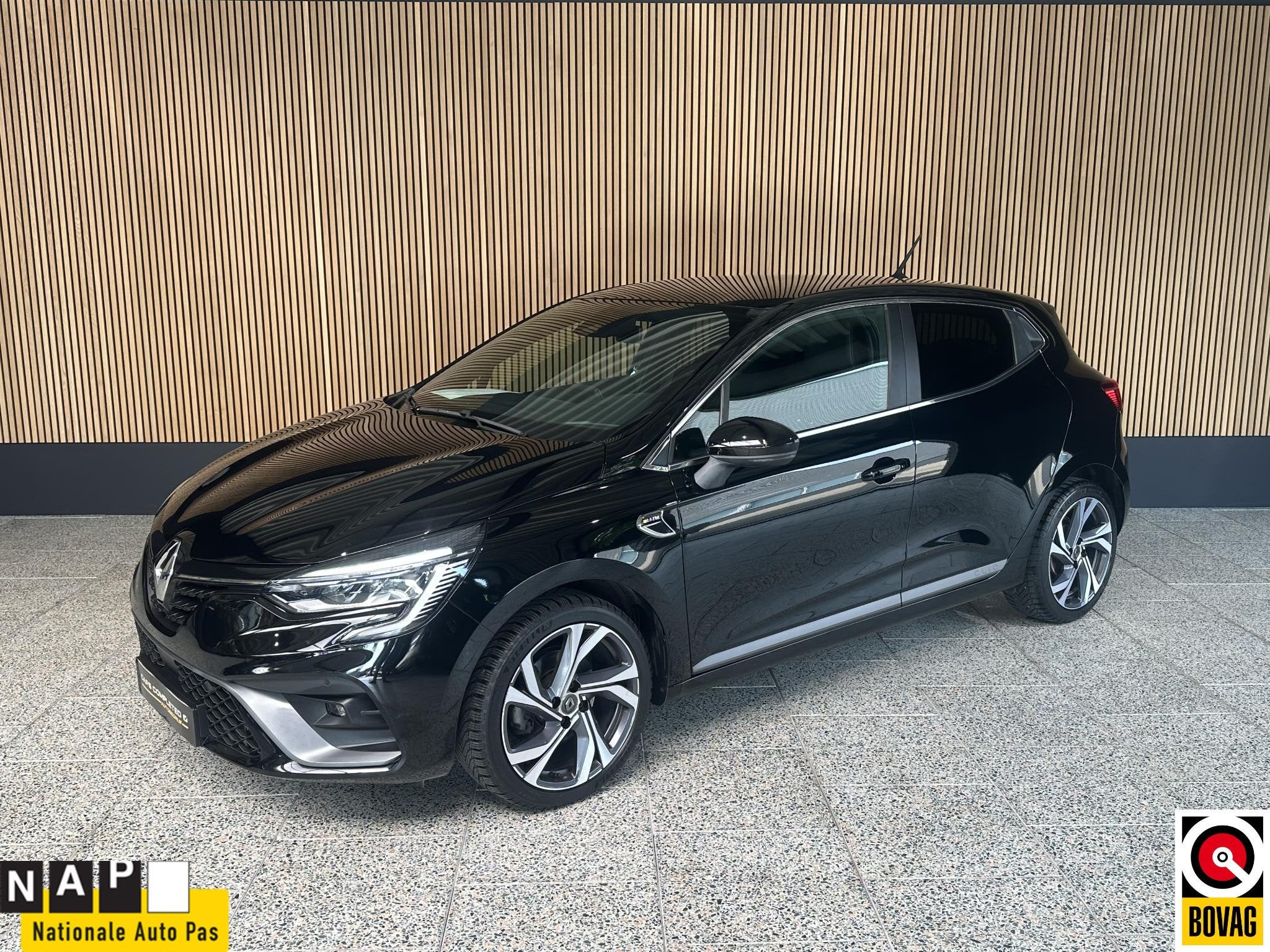 Renault Clio 1.3 TCe Initiale Paris RS-Line | Camera | Carpl, 15 km/l, Gebruikt, Euro 6, 4 cilinders