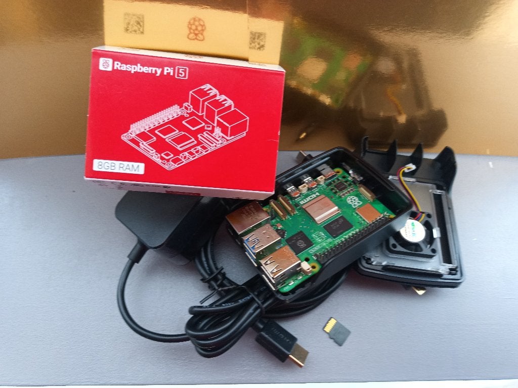 Raspberry PI5, 4GB Starters set, Computers en Software, Verzenden, DDR4, Raspberry PI5 Set, Overige typen
