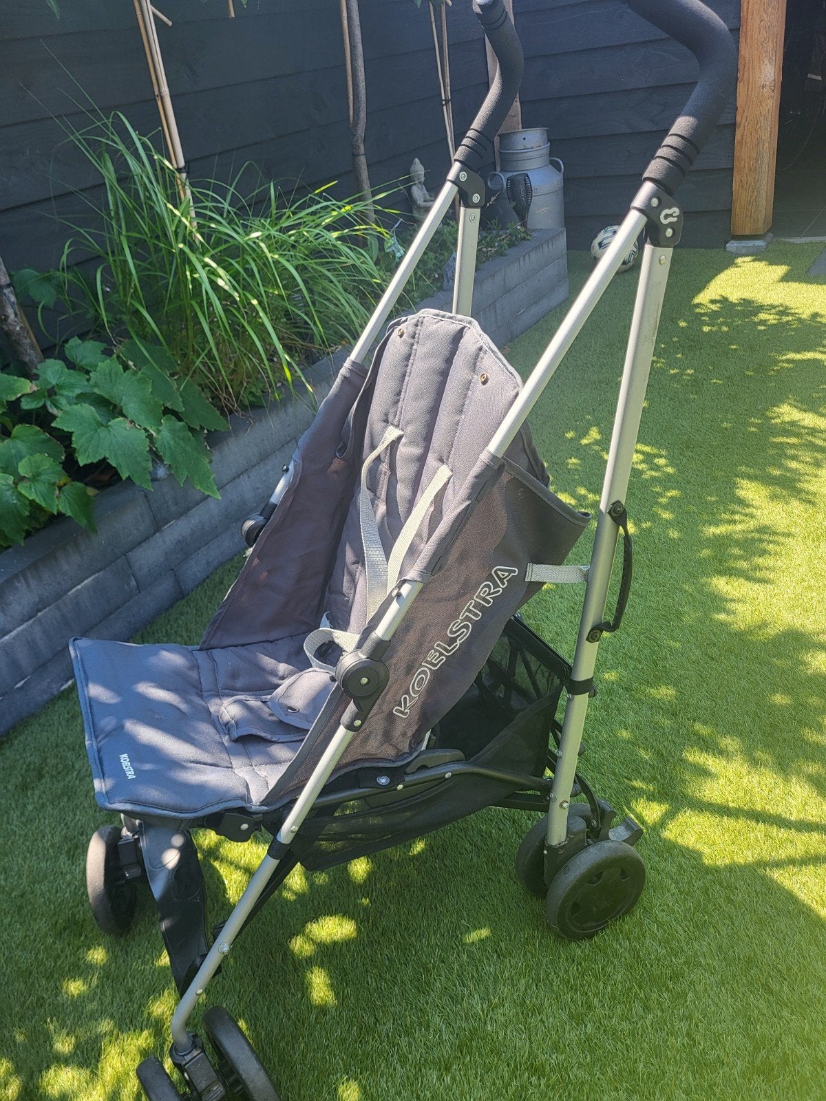 Koelstra kinderbuggy, Kinderen en Baby's, Buggy's, Koelstra, Zonnekap, Ophalen