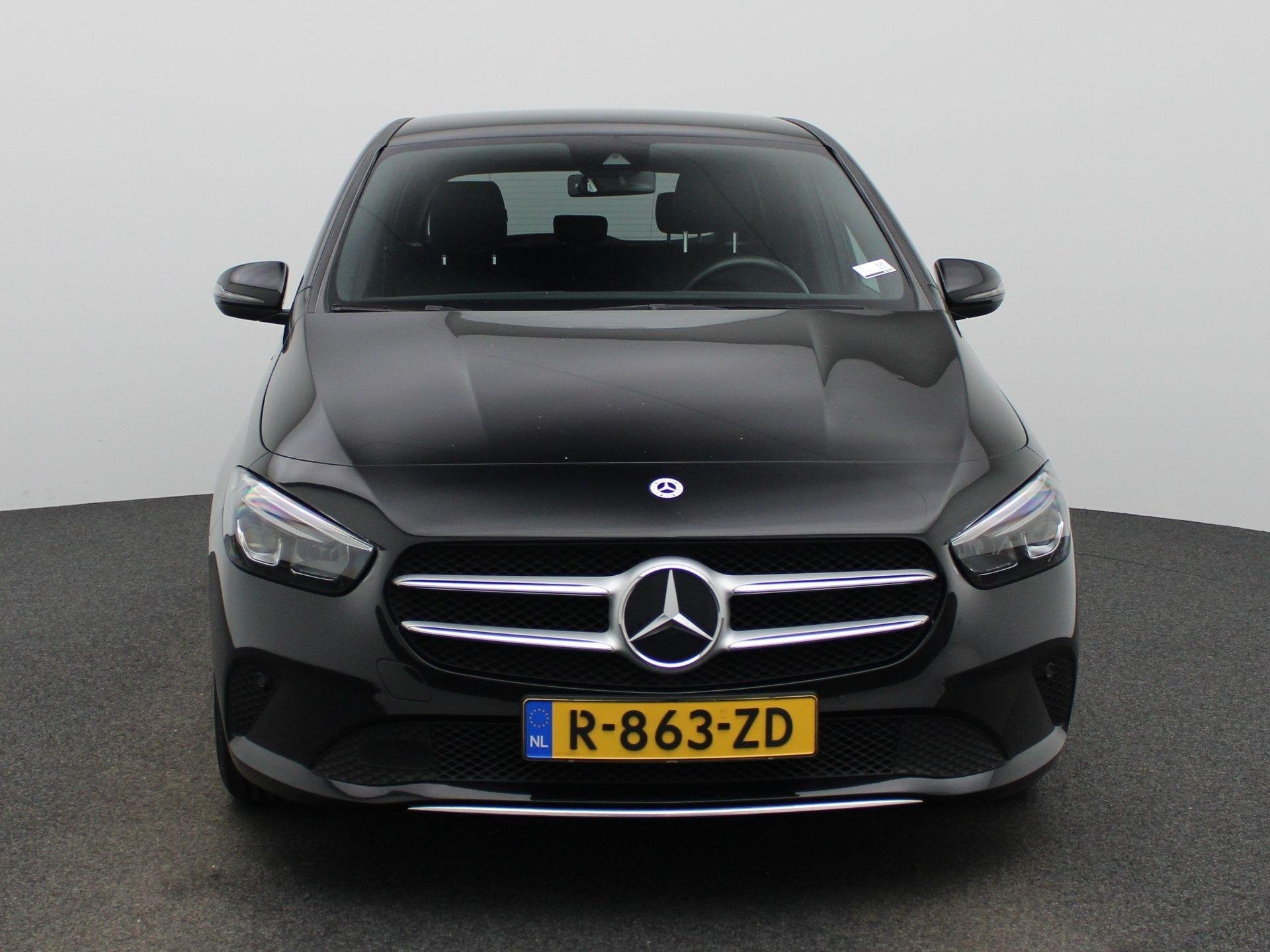 Mercedes-Benz B-klasse 180 Business Line AUTOMAAT | NAVIGATI, 12 maanden, 136 pk, Gebruikt, 4 cilinders