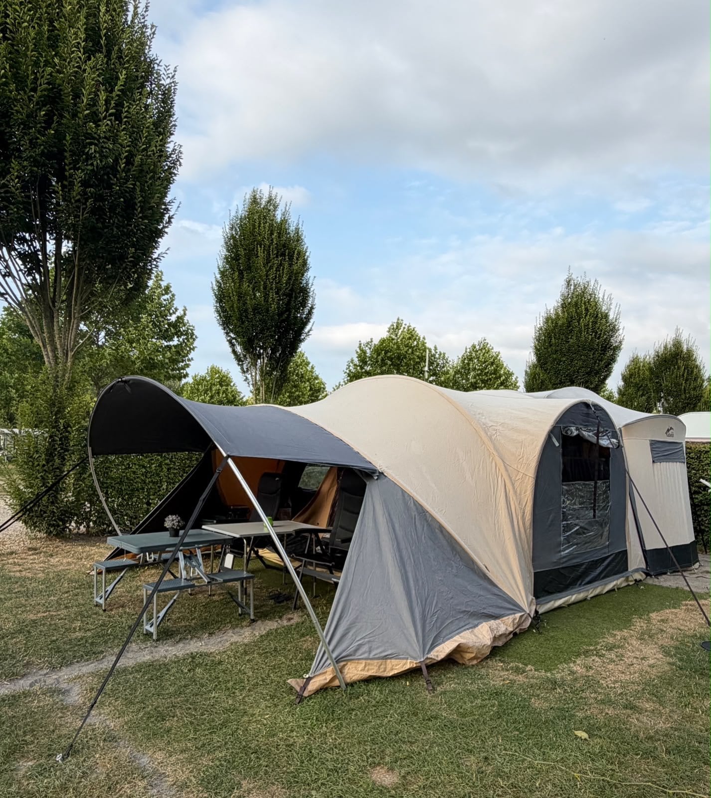 Cabanon Mercury Deluxe 2013 met imperiaal voor 3 fietsen, Caravans en Kamperen, Vouwwagens, Ophalen, Beige, Cabanon, Aanwezig