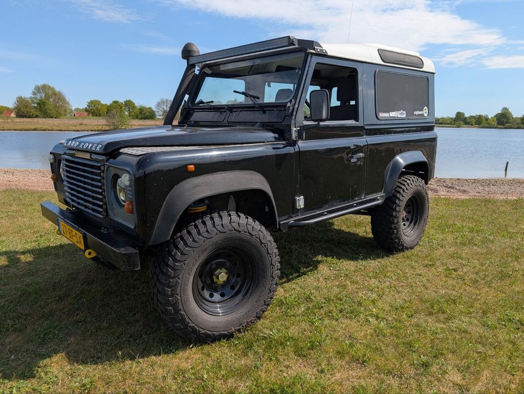Land Rover Defender, werkpaard met nieuw Maer chassis, Stof, Land Rover, 4 cilinders, 2495 cc