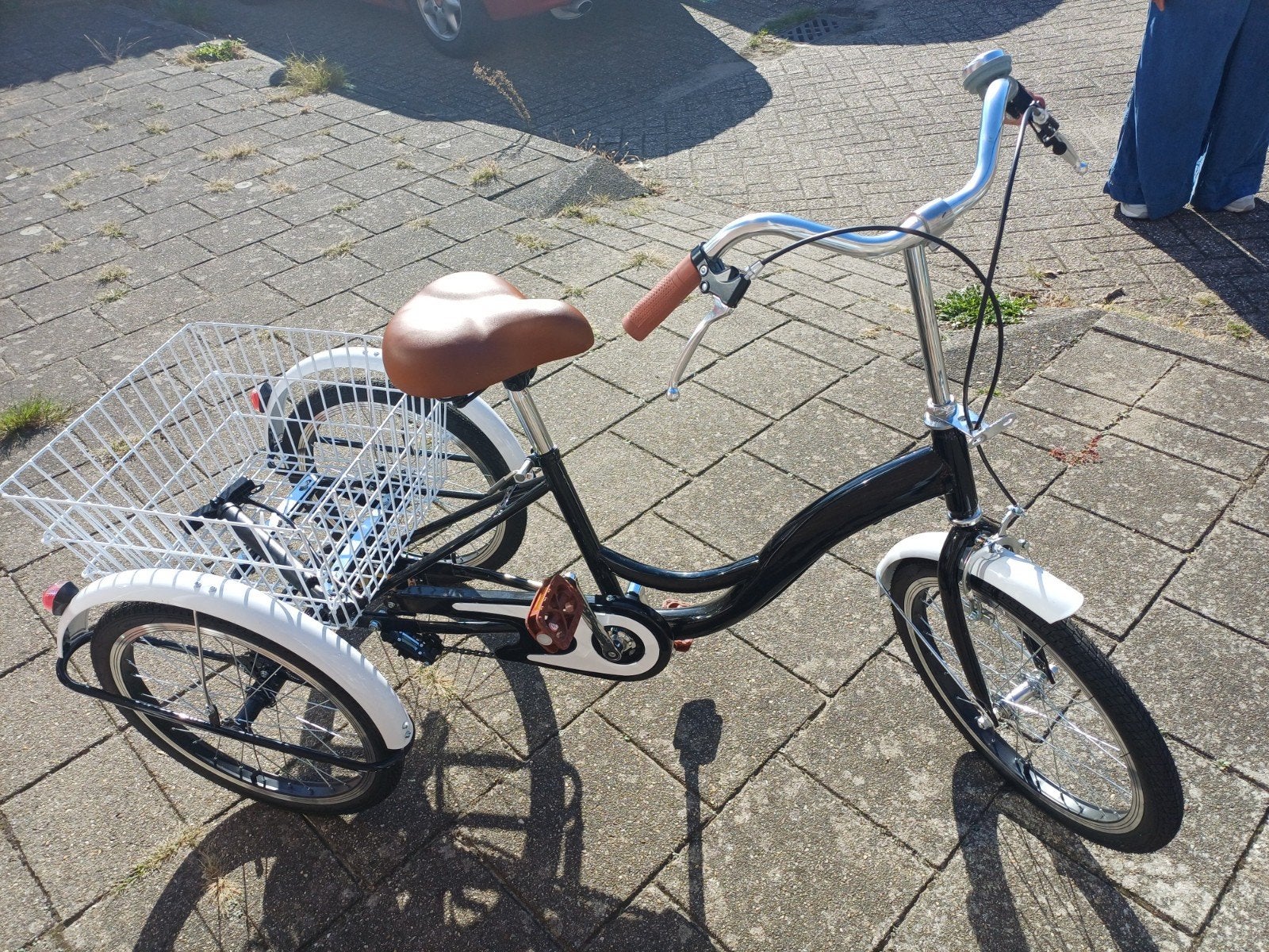 Nieuwe driewieler met mand - Ideaal voor stabiliteit, Ophalen, Zo goed als nieuw, Terugtraprem, Onbekend