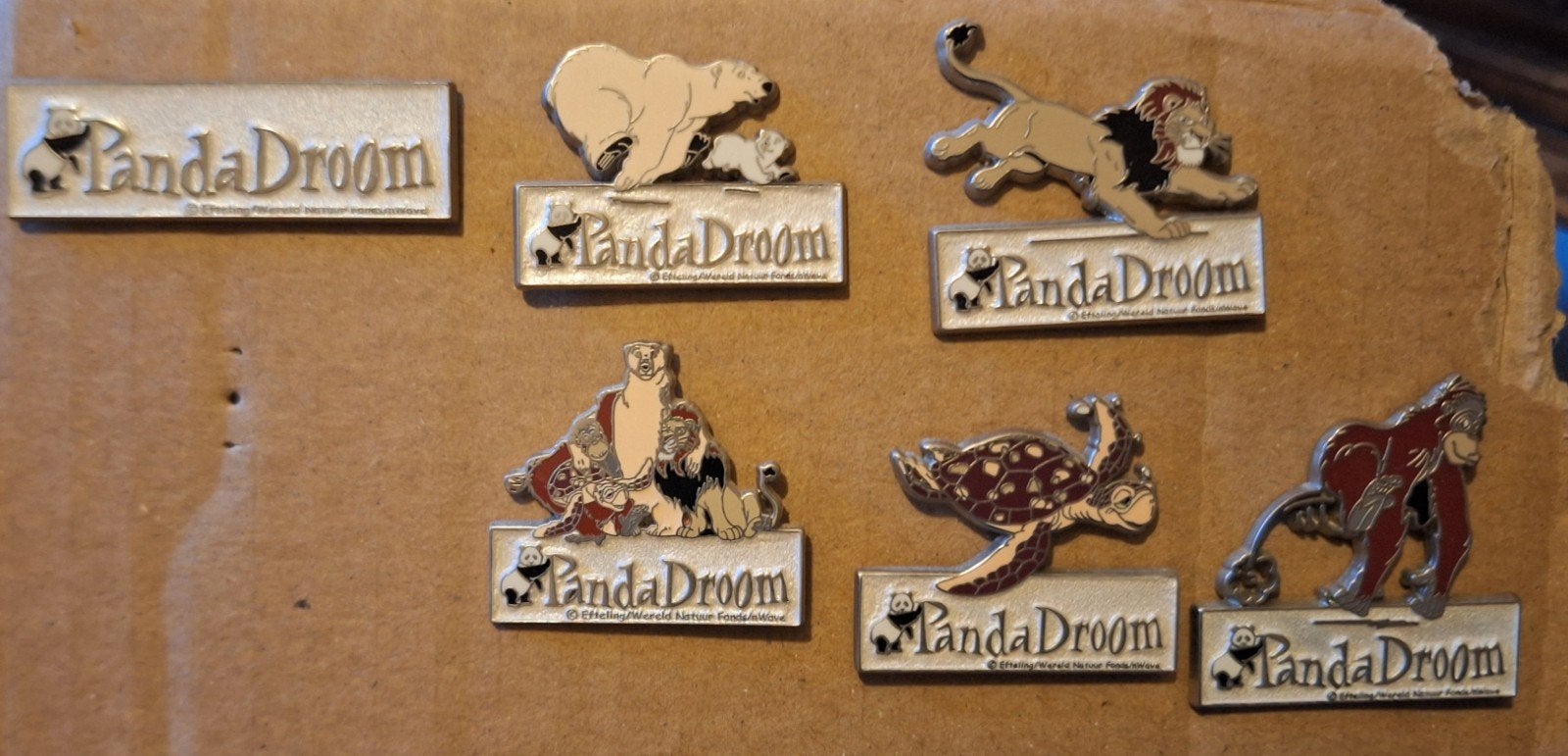 Efteling Pandadroom serie pins inclusief Pip, Verzamelen, Ophalen of Verzenden, Zo goed als nieuw, Button of Speldje