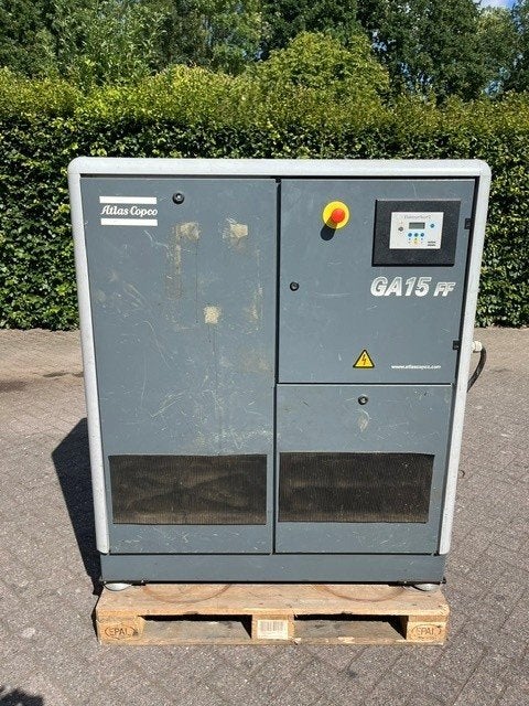 Atlas Copco GA 15 FF, Ophalen, Geluidgedempt, Gebruikt, 800 liter/min of meer