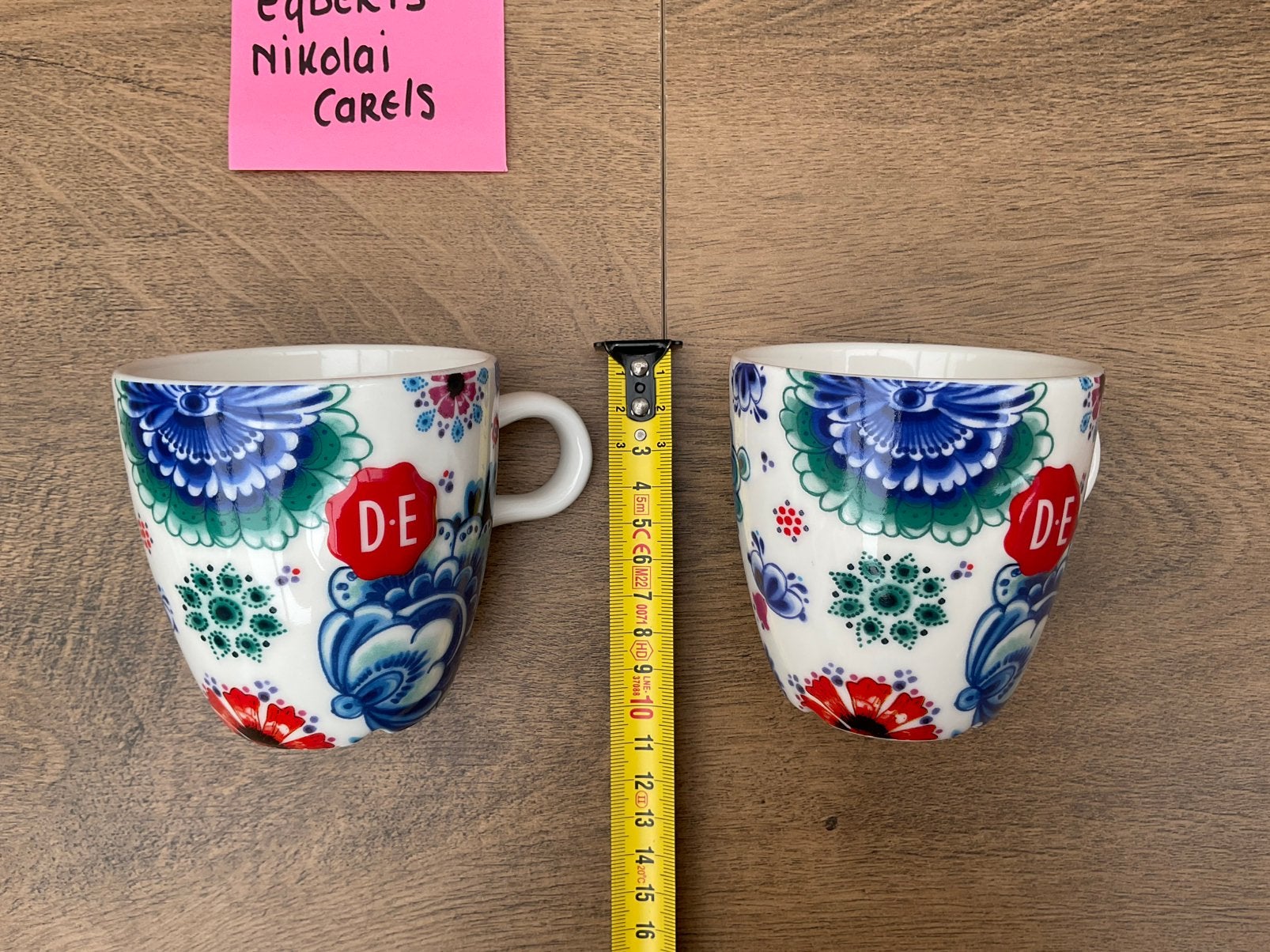 2 nieuwe Douwe Egberts bekers design Nikolai Carels 350ml, Ophalen, Overige merken, Nieuw, Modern