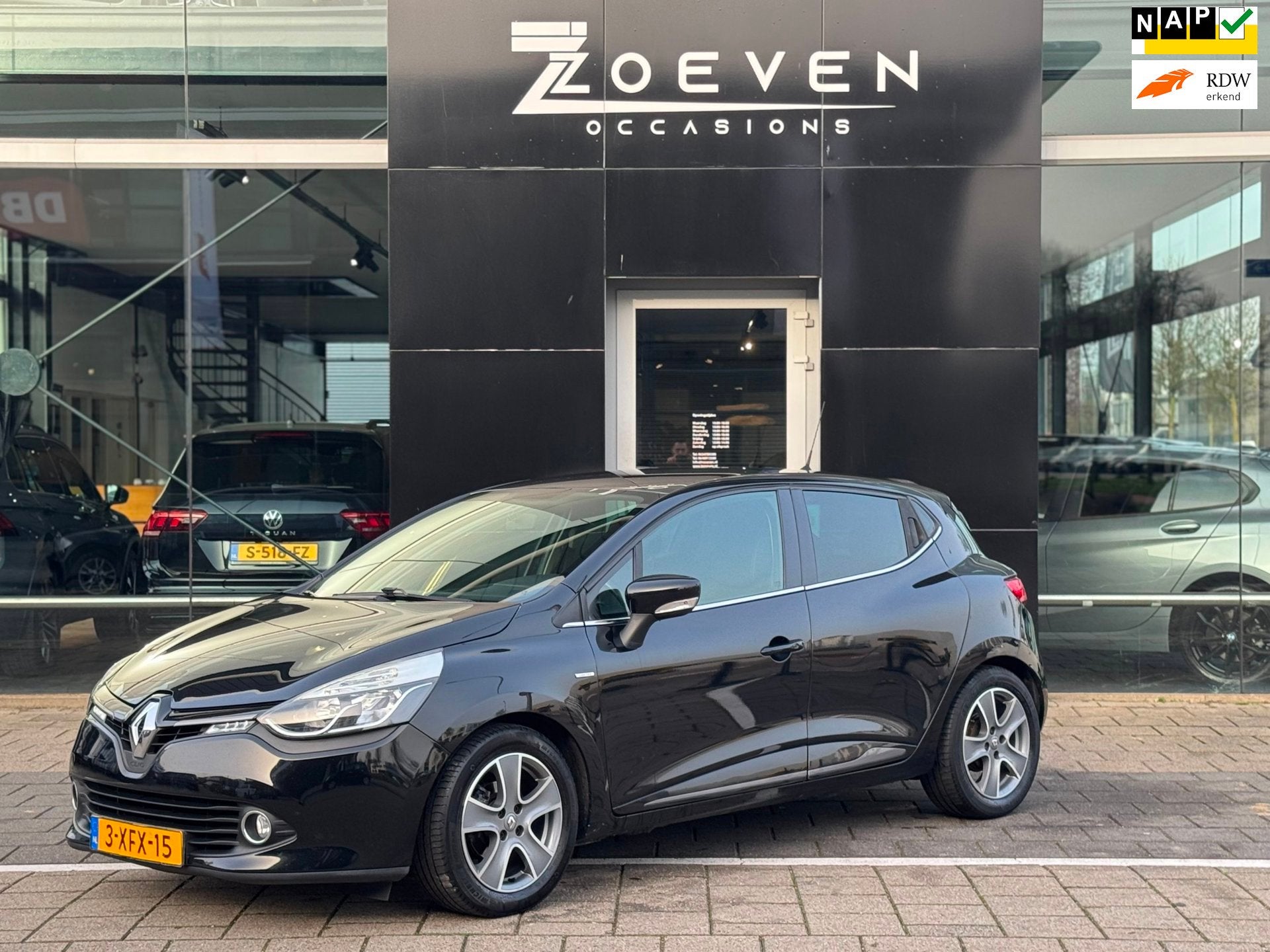 Renault Clio 0.9 TCe ECO Night&Day, Stof, Zwart, 540 kg, Zwart
