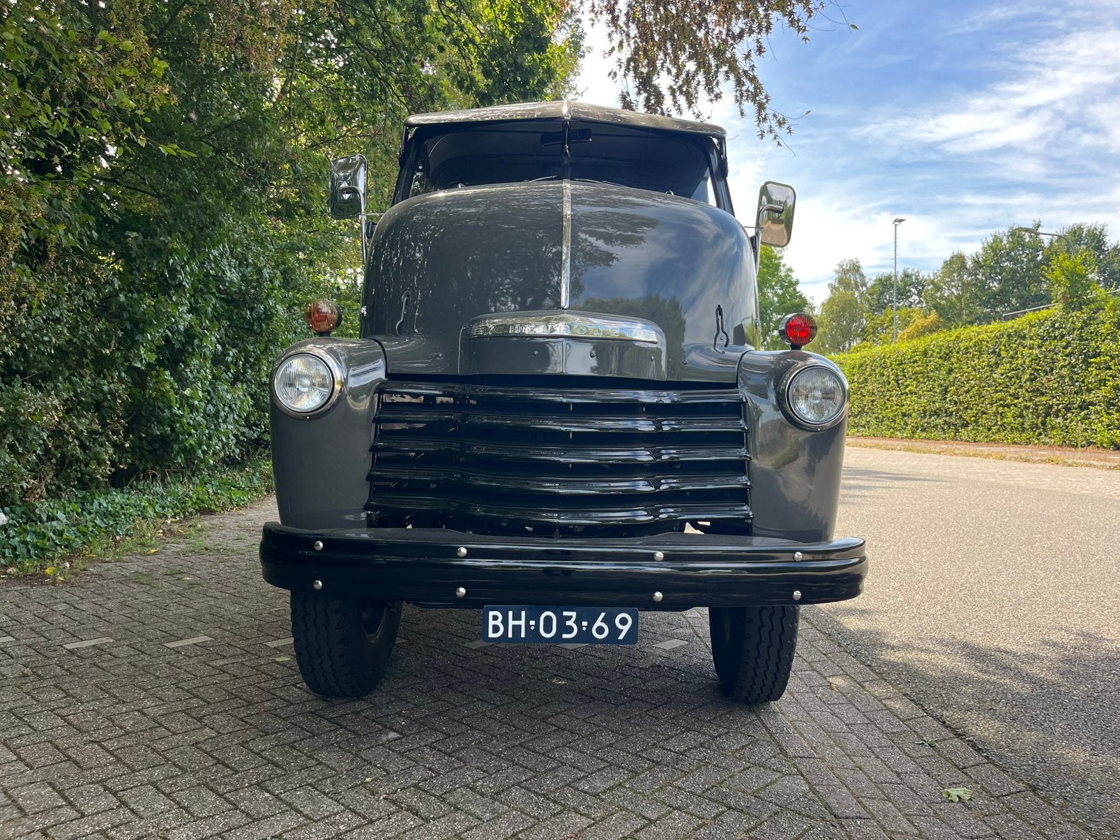 Opgelet perfect gerestaureerde Chevrolet Coe 5700 Loadmaster, Auto's, Oldtimers, Automaat, Achterwielaandrijving, Overige carrosserieën