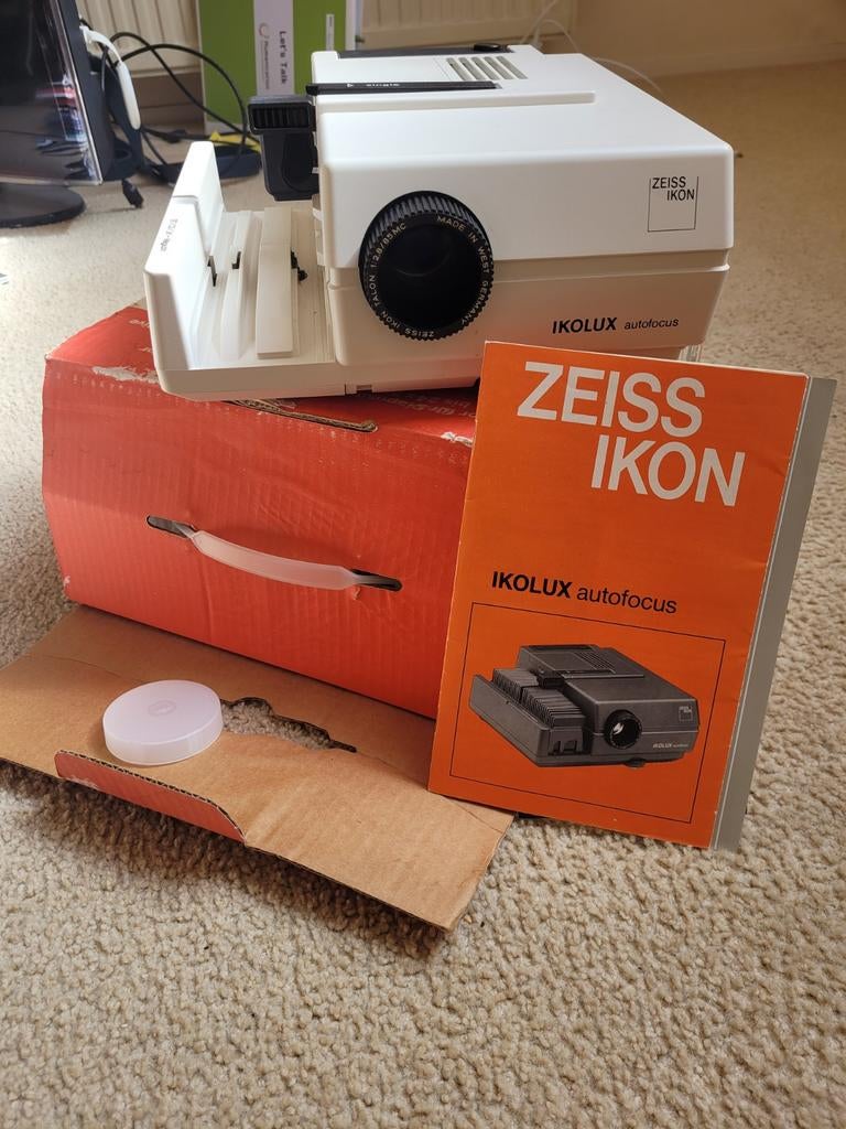 Zeiss Ikon diaprojector, in originele verpakking, Ophalen of Verzenden
