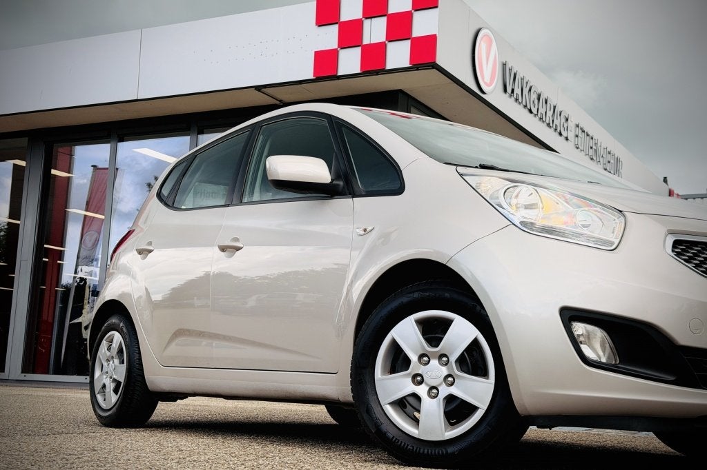 Kia Venga 1.6 CVVT X-tra / AIRCO / CRUISE / PARKEERSENSOREN, Automaat, 1591 cc, 4 cilinders, Origineel Nederlands