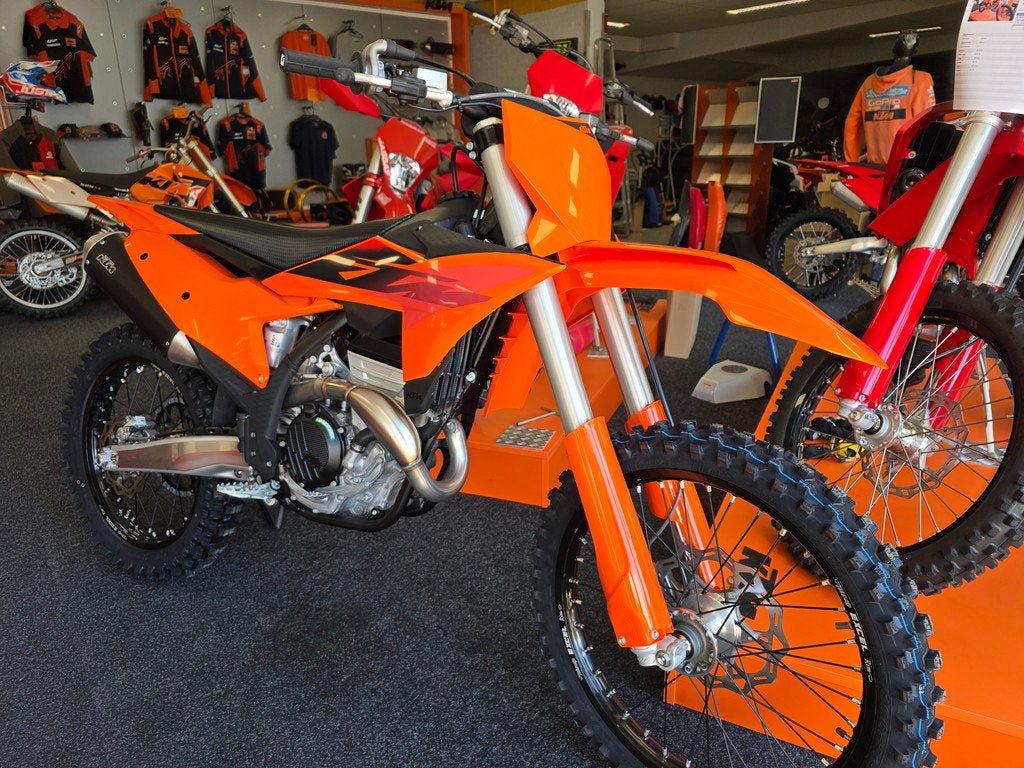 KTM 350 SX-F (bj 2027), Bedrijf, Crossmotor, 125 cc