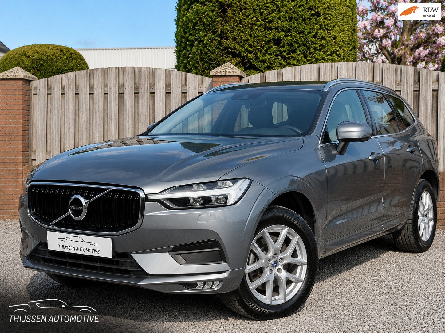 Volvo XC60 2.0 B4 Business Pro SPORTLEER E-TREKHAAK STOELSTU, Auto's, Dealer onderhouden, 15 km/l, Gebruikt, 4 cilinders