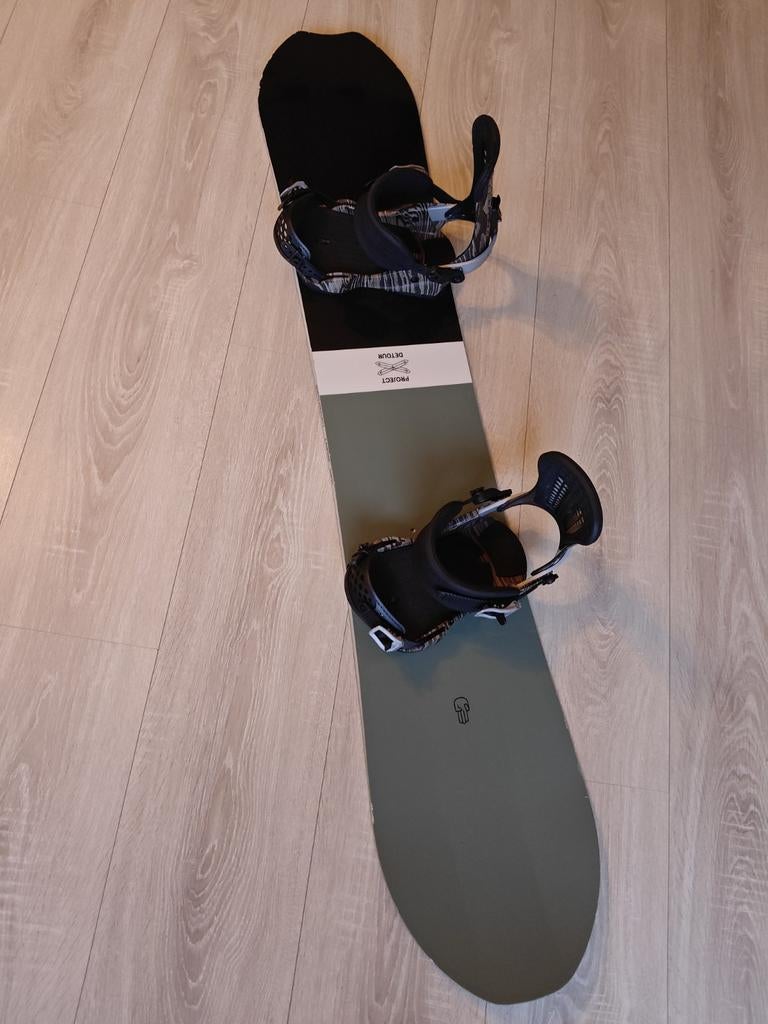 Bataljon Project X Detour 158 snowboard met Union Force L, Sport en Fitness, Ophalen of Verzenden, Gebruikt, Board