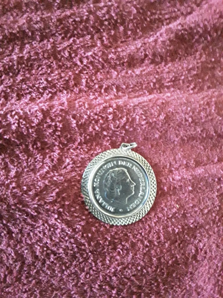 Zilveren 10 gulden in hanger, Ophalen of Verzenden, Zilver