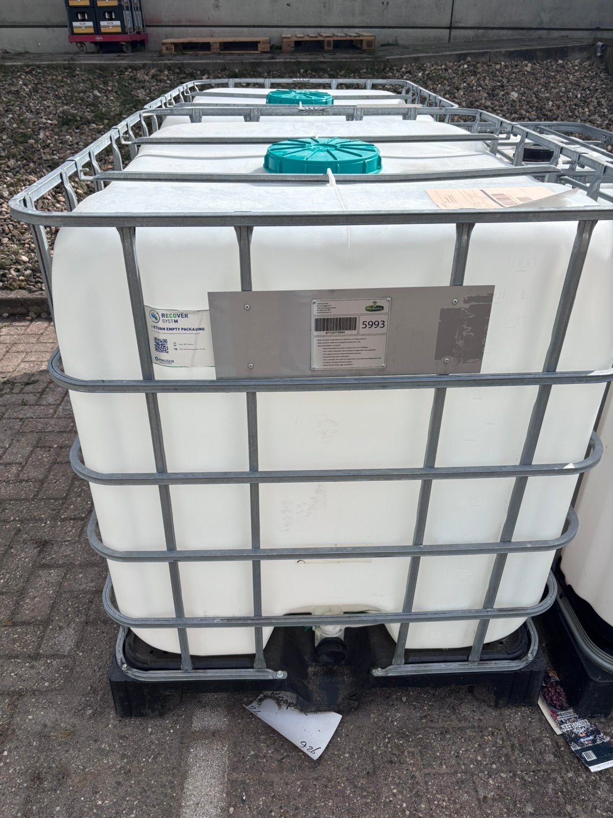 Ibc tank 1000 liter,, 150 liter of meer, Ophalen, Zo goed als nieuw