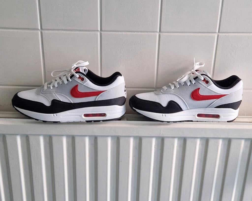 Nike air max 1 Chili, Ophalen of Verzenden, Zo goed als nieuw, Hardloopschoenen, Nike