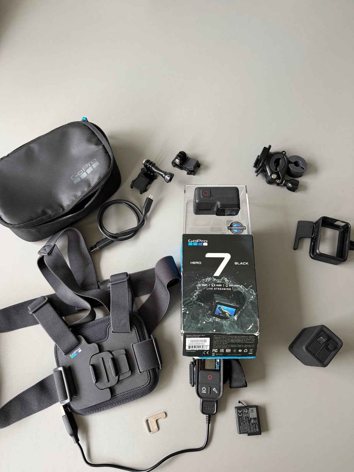 GoPro Hero 7 Black met accessoires - 4K 12MP, Audio, Tv en Foto, Ophalen, Zo goed als nieuw, GoPro