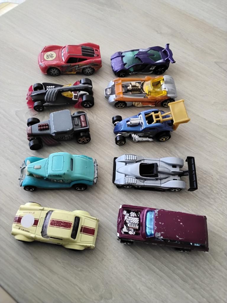 Hot weels autos, Ophalen of Verzenden, Zo goed als nieuw