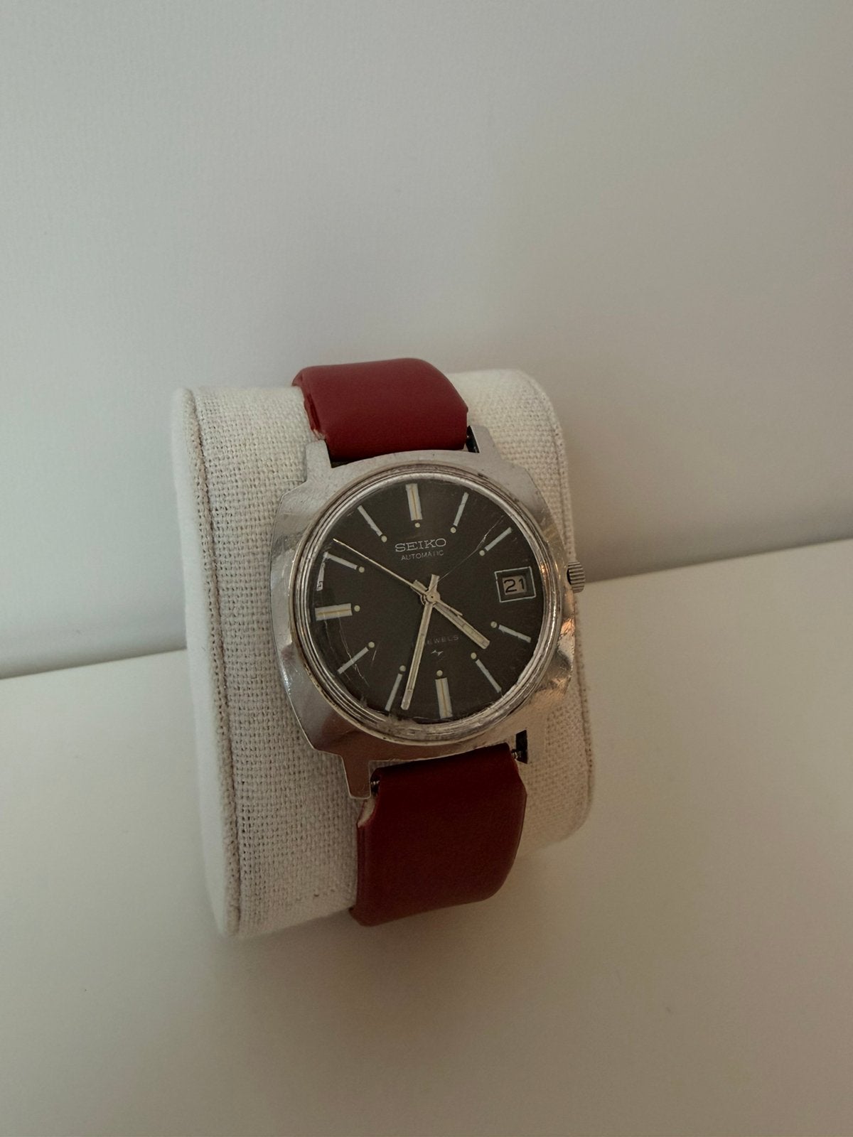 Vintage Seiko Automatic 7005-7130 – Jaren 70 Cushion Case, Seiko, Gebruikt, Staal, Verzenden