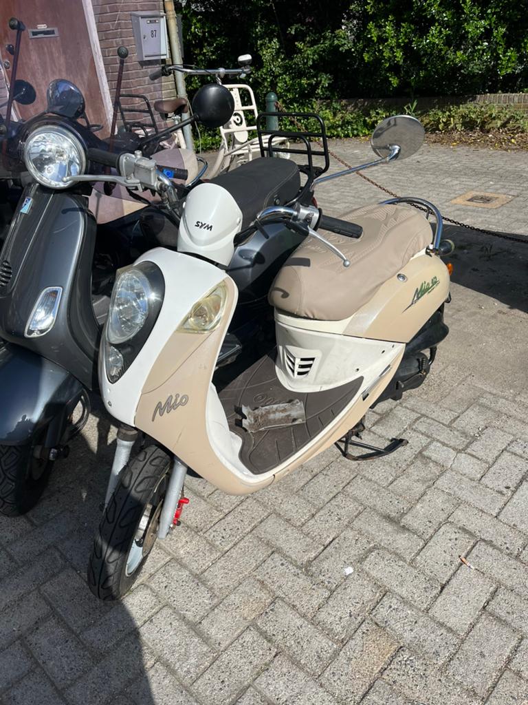 ONDERDELEN sym mio, Mio, M, Ophalen of Verzenden, Zo goed als nieuw