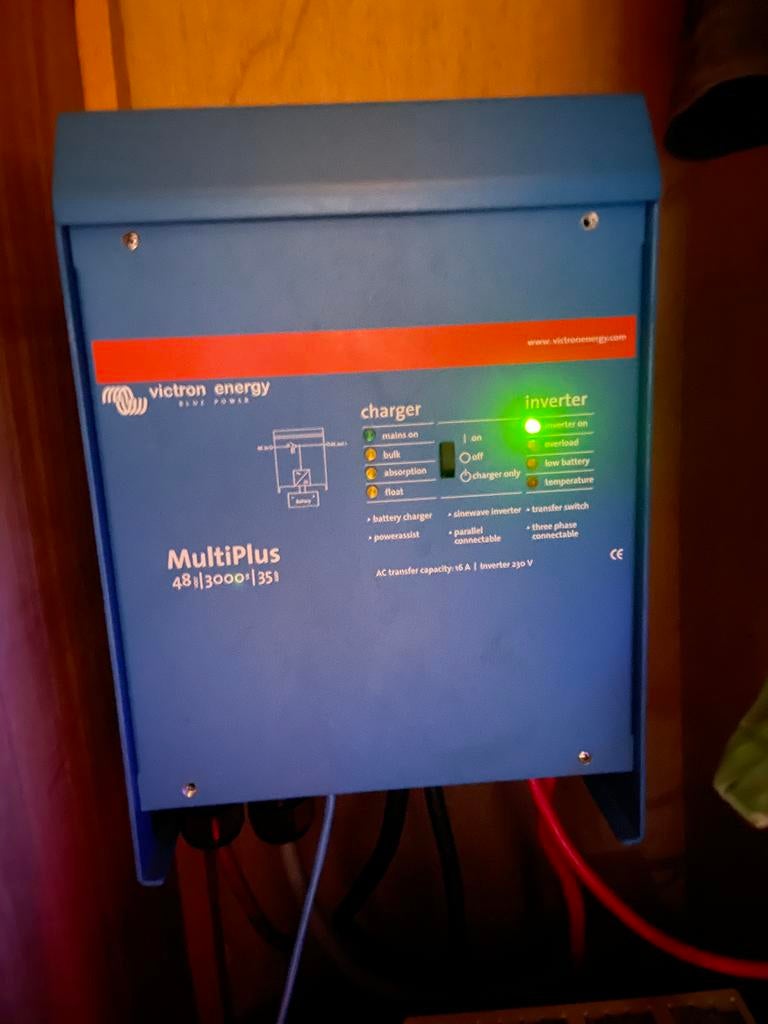 Multiplus 48/3000, Ophalen of Verzenden, Zo goed als nieuw, Overige typen