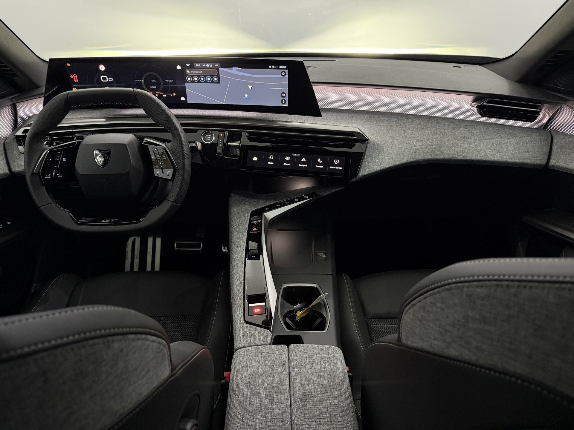 Peugeot 5008 1.2 Hybrid 145 GT 7P Camera, Half leder, Navi,, Auto's, Gebruikt, 1199 cc, Automatische klimaatregeling, Bedrijf