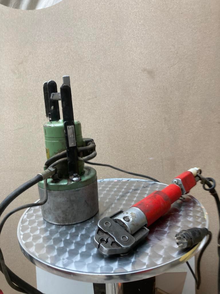 Novopress NW15 Perstang met Pomp - Gebruikt, Ophalen, Gebruikt