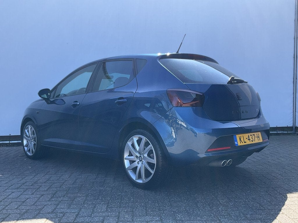 SEAT Ibiza 1.4 TDI FR Connect Nav/Cruise Stoelverw Pdc Clima, Auto's, Voorwielaandrijving, Gebruikt, Euro 6, Blauw