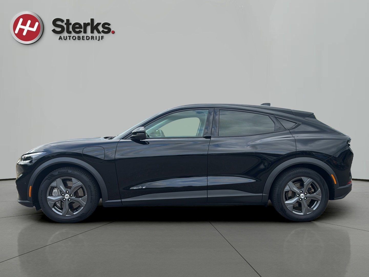 Ford Mustang Mach-E RWD 75 kWh, Automaat, Achterwielaandrijving, Gebruikt, 750 kg