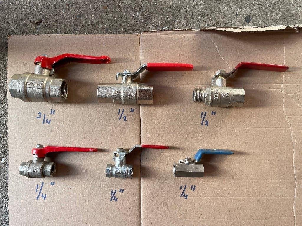 KOGELKRAAN AFSLUITERS., Pvc, Overige typen, Ophalen of Verzenden, Minder dan 2 meter