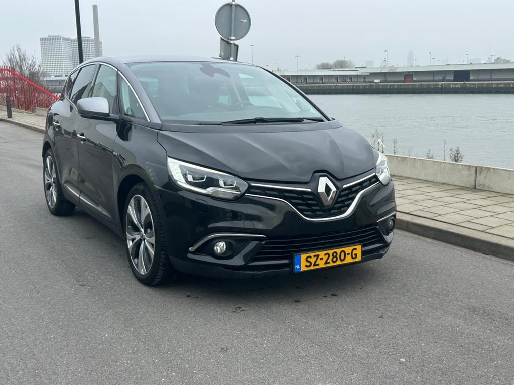 Renault Scénic 1.6 DCI 161PK AUT BOSE NAVI LEDER ECC, Auto's, Bi-Xenon koplampen, 1850 kg, 160 pk, Zwart