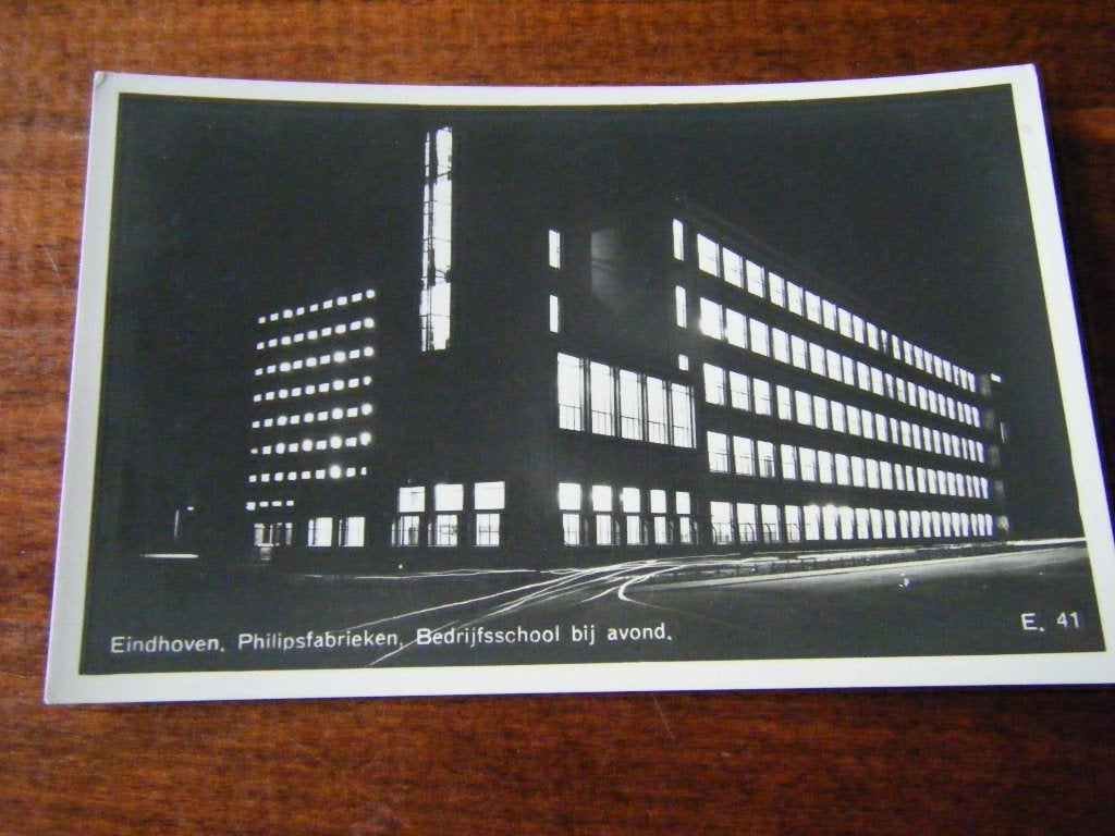 E40 - Eindhoven - Philips - School - 1934 - Mooi/Oud, Verzamelen, Ansichtkaarten | Nederland, Noord-Brabant, 1920 tot 1940, Ophalen of Verzenden