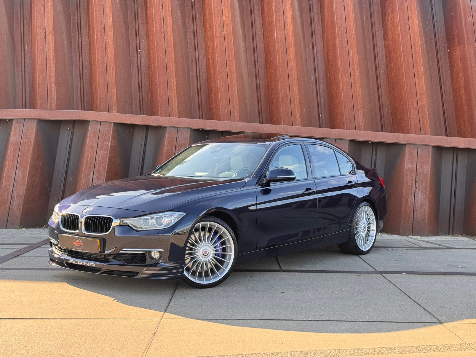 ALPINA B3 Biturbo Sper/HUD/Pano/20”/Akrapov/Motorgerev 22k€, Auto's, Automaat, Dealer onderhouden, Achterwielaandrijving, 2995 cc