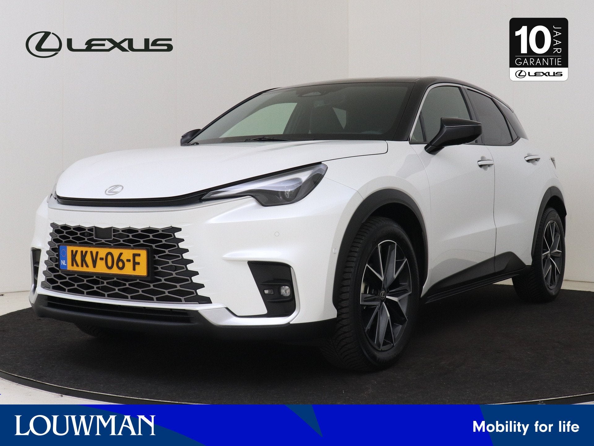 Lexus LBX Emotion 2WD | Mark Levinson | 360 Camera | Head Up, Auto's, 136 pk, Wit, Bedrijf, 650 kg