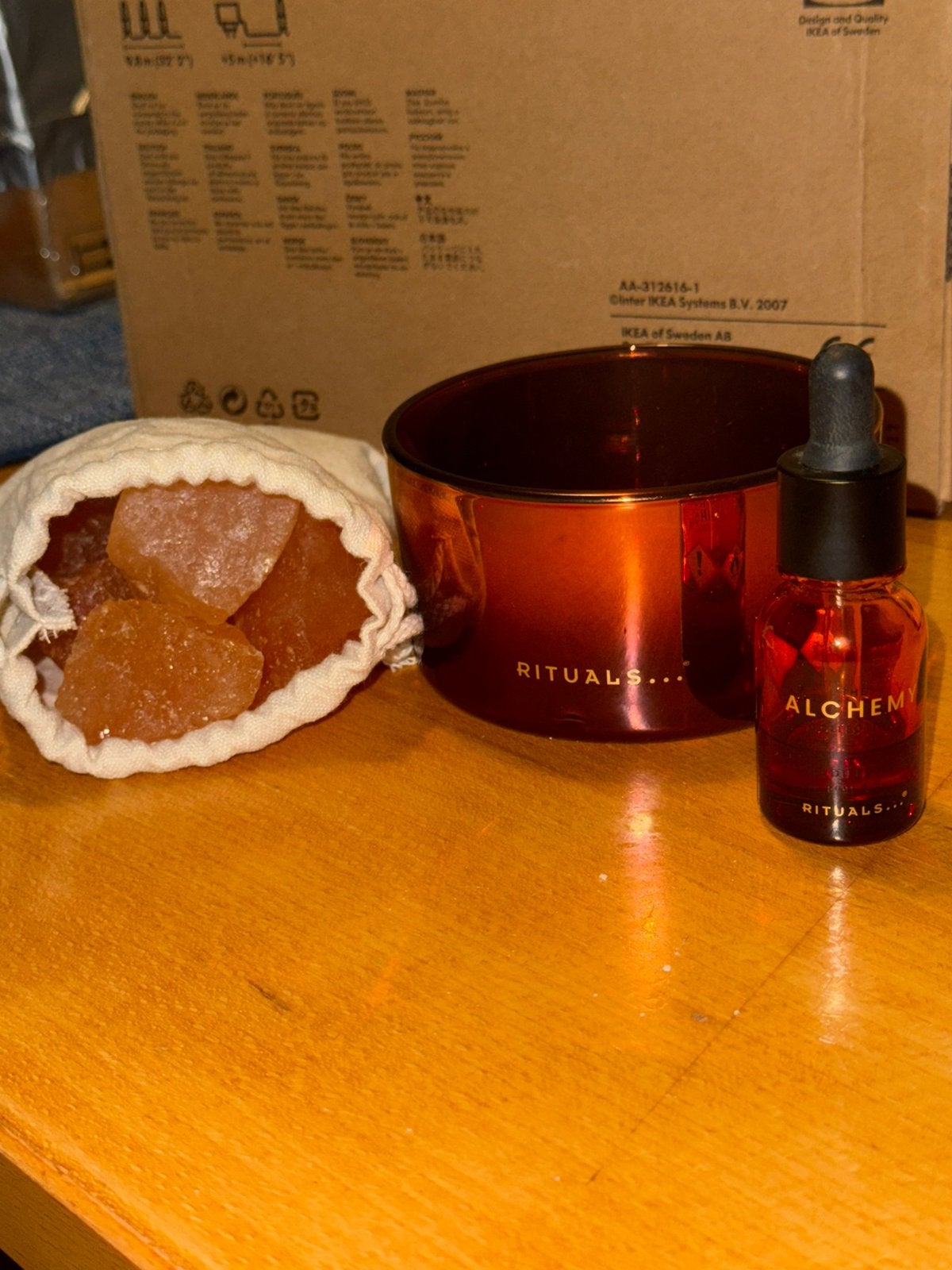 Rituals steen diffuser met Alchemy Olie, Ophalen of Verzenden, Zo goed als nieuw, Oranje, Steen/keramiek