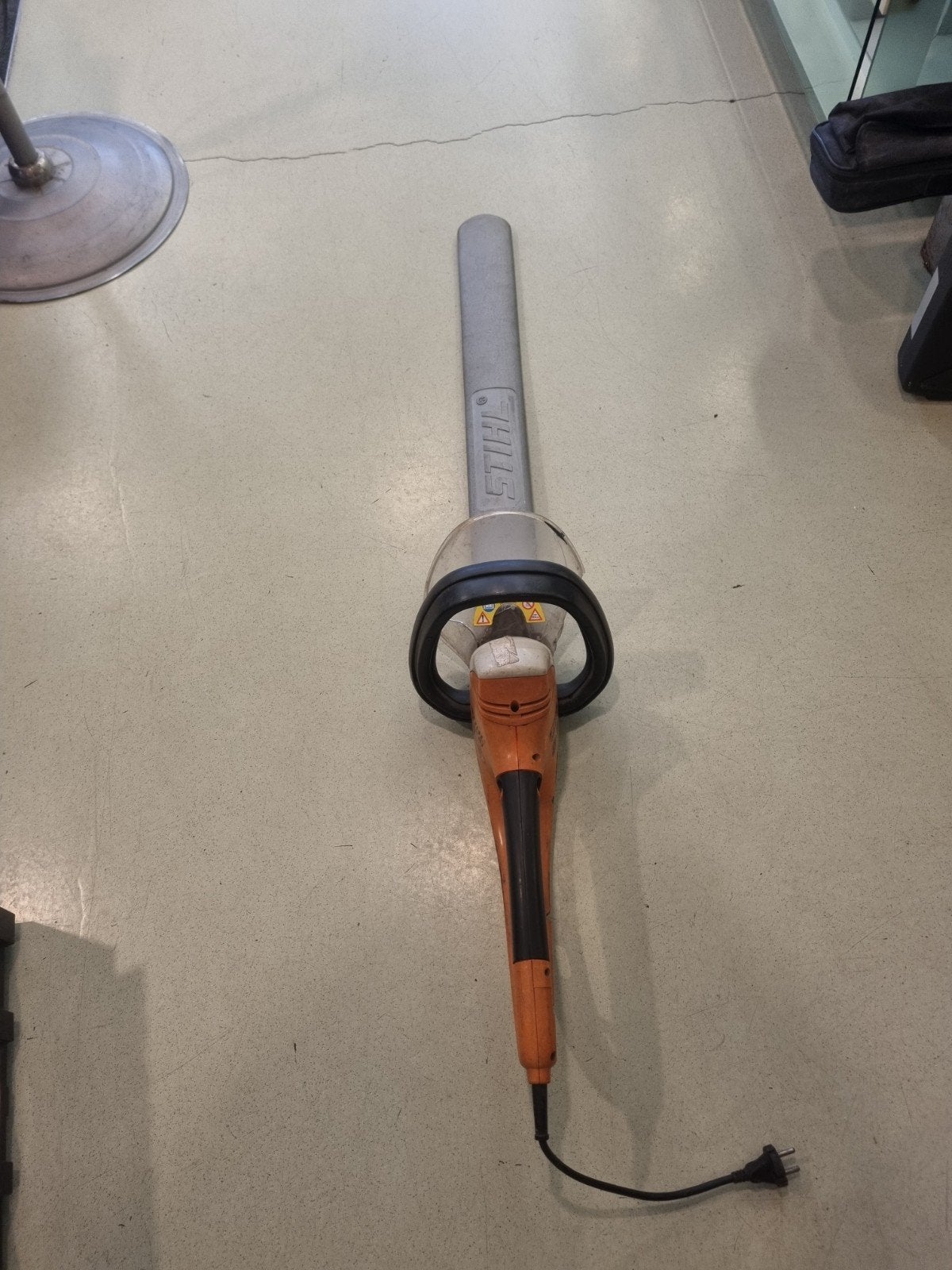 Stihl HSE 81 Elektrische Heggenschaar - Zo goed als nieuw, Ophalen, Zo goed als nieuw, Elektrisch, Stihl