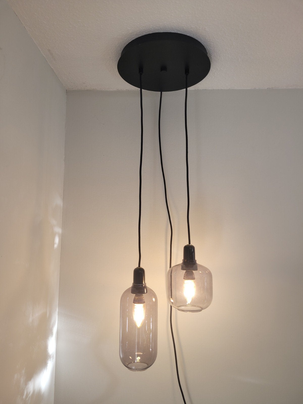 2x lamp Amp van Norman copenhagen met rookglas, Huis en Inrichting, Lampen | Hanglampen, Ophalen, Zo goed als nieuw, Glas