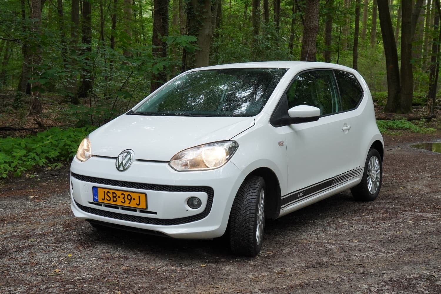 Volkswagen High Up! -Airco -Navi -Stoelverwarming, Auto's, Volkswagen, 74 pk, Up!, 4 stoelen, Wit
