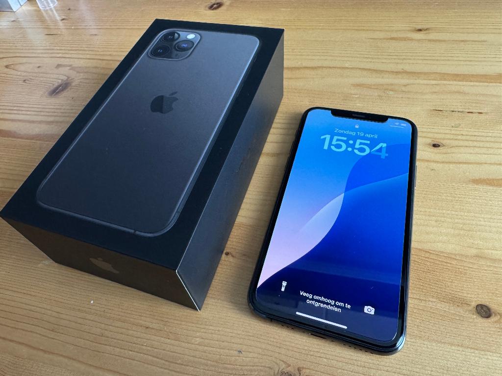 iPhone 11 pro spacegray zeer netjes, Ophalen, Gebruikt, 86 %, Zwart