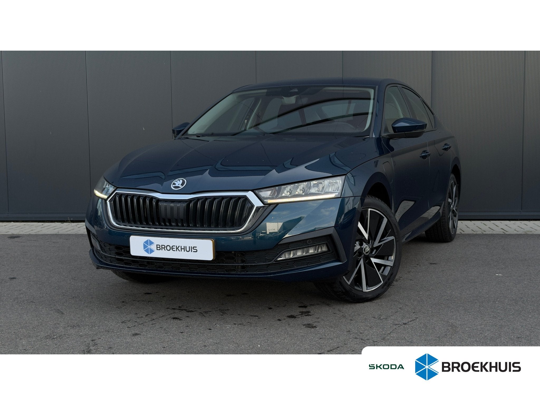 Skoda Octavia 1.4 TSI iV 204pk Business Edition, Auto's, 12 maanden, Gebruikt, Euro 6, 4 cilinders