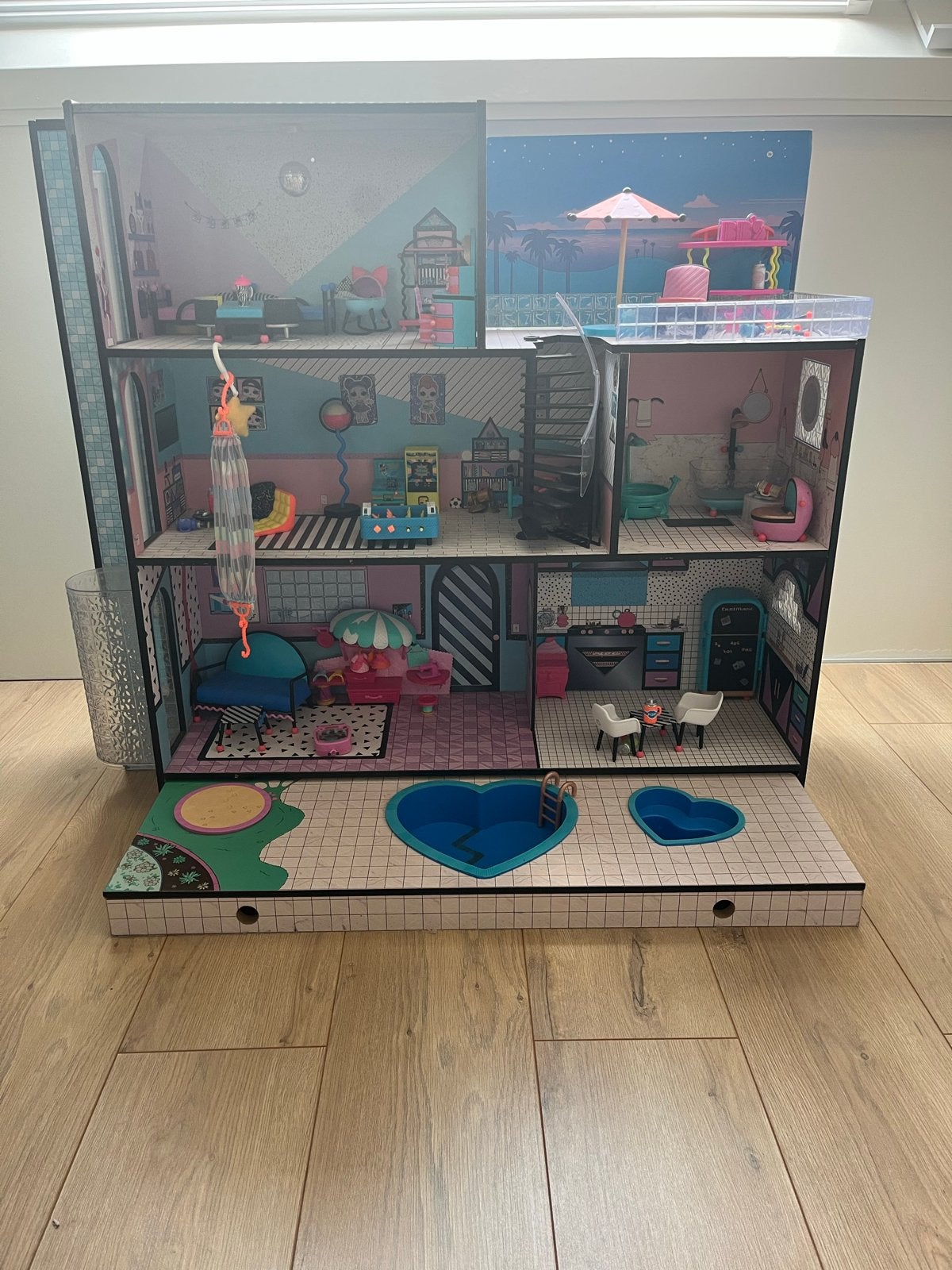 L.O.L. Surprise! OMG Huis - Ultiem Poppenhuis, Ophalen, Gebruikt, Poppenhuis