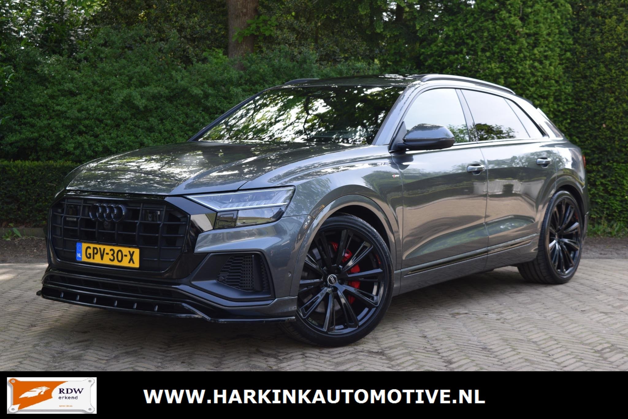 Audi Q8 55 TFSI e quattro S-line | HUD | RS-stoelen | Stoelk, Automaat, Gebruikt, 2995 cc, Parkeerassistent
