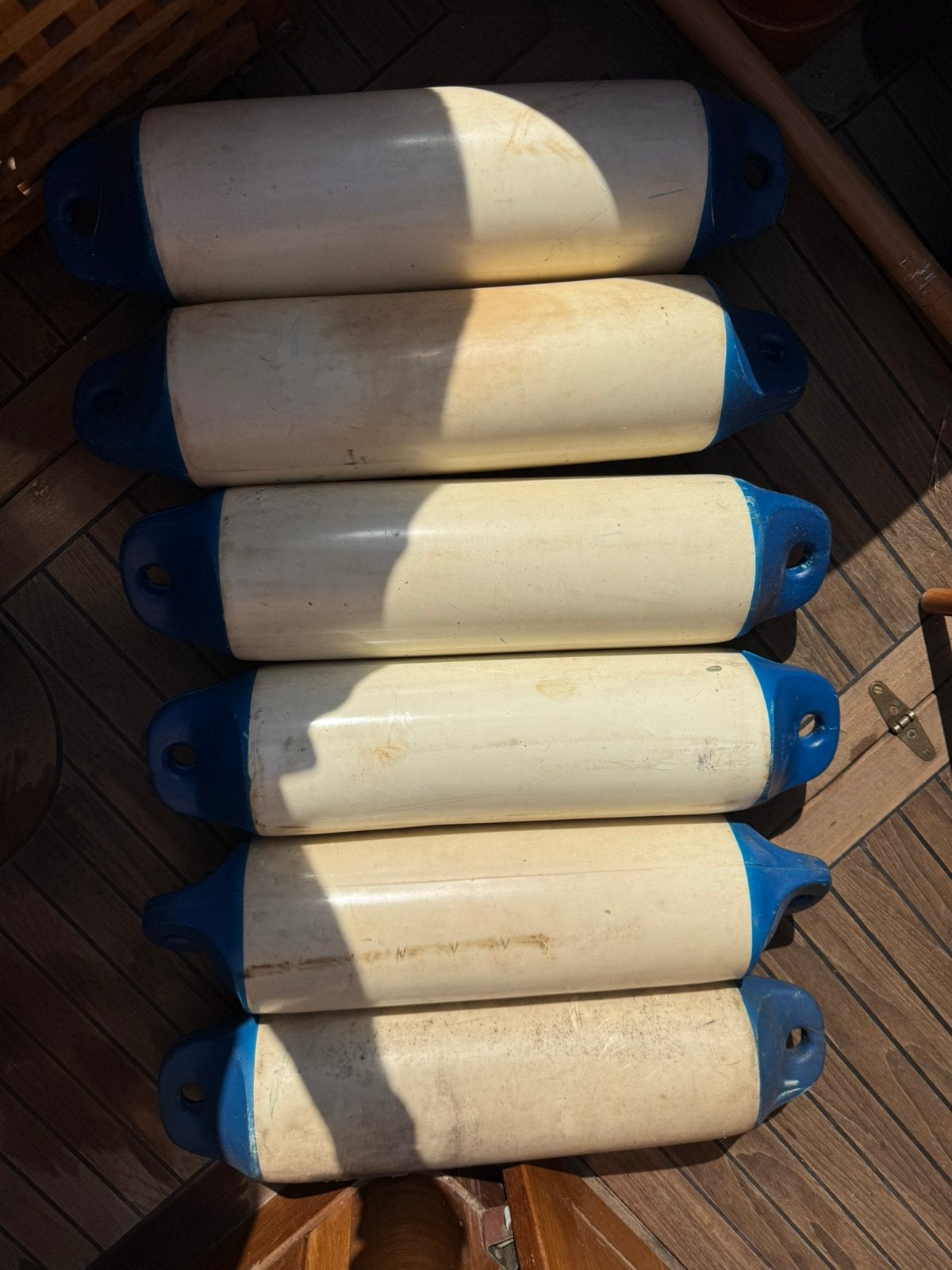 6 Fenders 16 x 60, Watersport en Boten, Ophalen of Verzenden, Zo goed als nieuw, Ankeren en Afmeren, Zeilboot of Motorboot