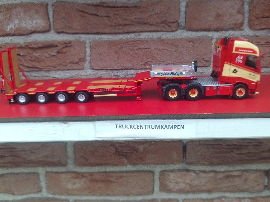 Tekno  Volvo  FH5  Globetrotter  XL  van  Torben  Rafn.